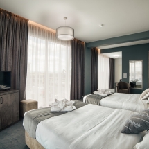 hotel-nordic-twins-radauti-suceava-restaurant-terasa-spatiu-joaca-business-center-viziteaza-bucovina-vacanta- (12)