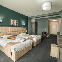 hotel-nordic-twins-radauti-suceava-restaurant-terasa-spatiu-joaca-business-center-viziteaza-bucovina-vacanta- (8)